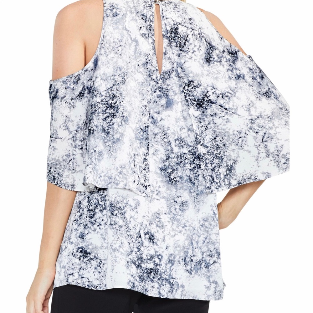 Bundle blouses!!! - Picture 4 of 8